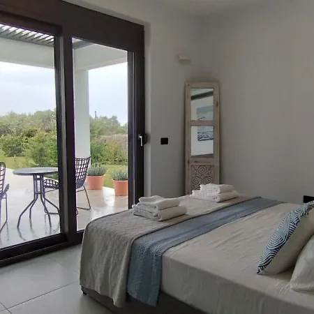 Romantic Helidoni Kefalonia Свороната